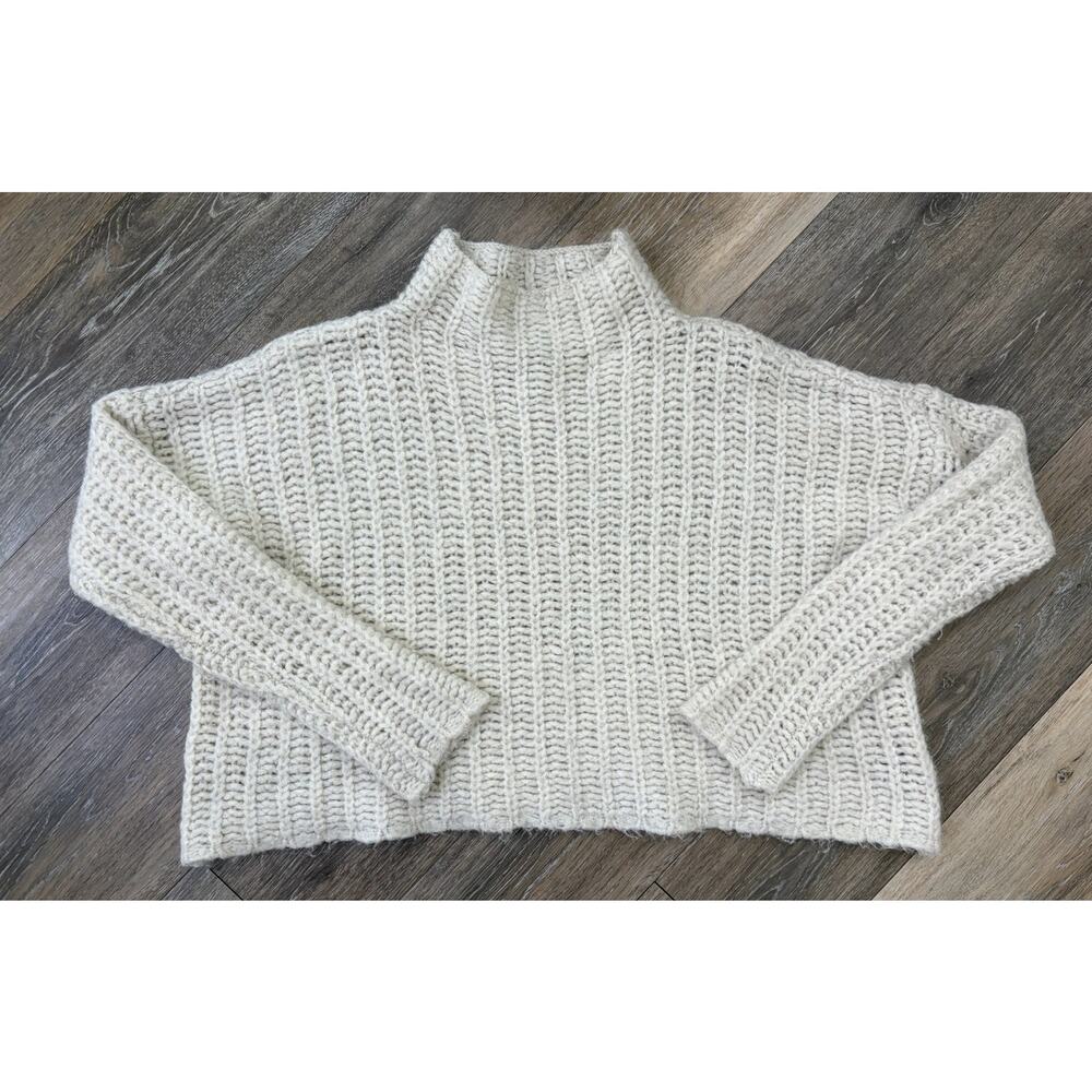 Aerie Chunky Knit Sweater Medium Cream Cropped Mock Neck Cozy